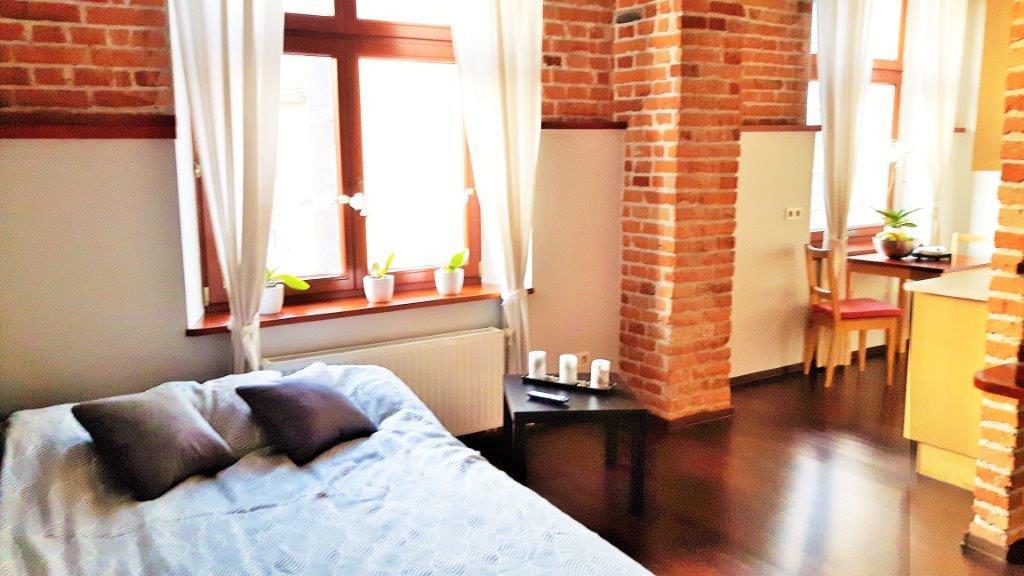 Apartment Krupnicza 30 *